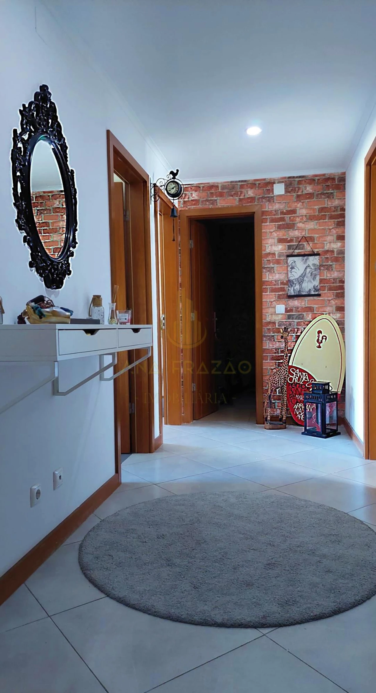 Apartamento T2 para Venda em Camarate, Unhos e Apelação Foto 4