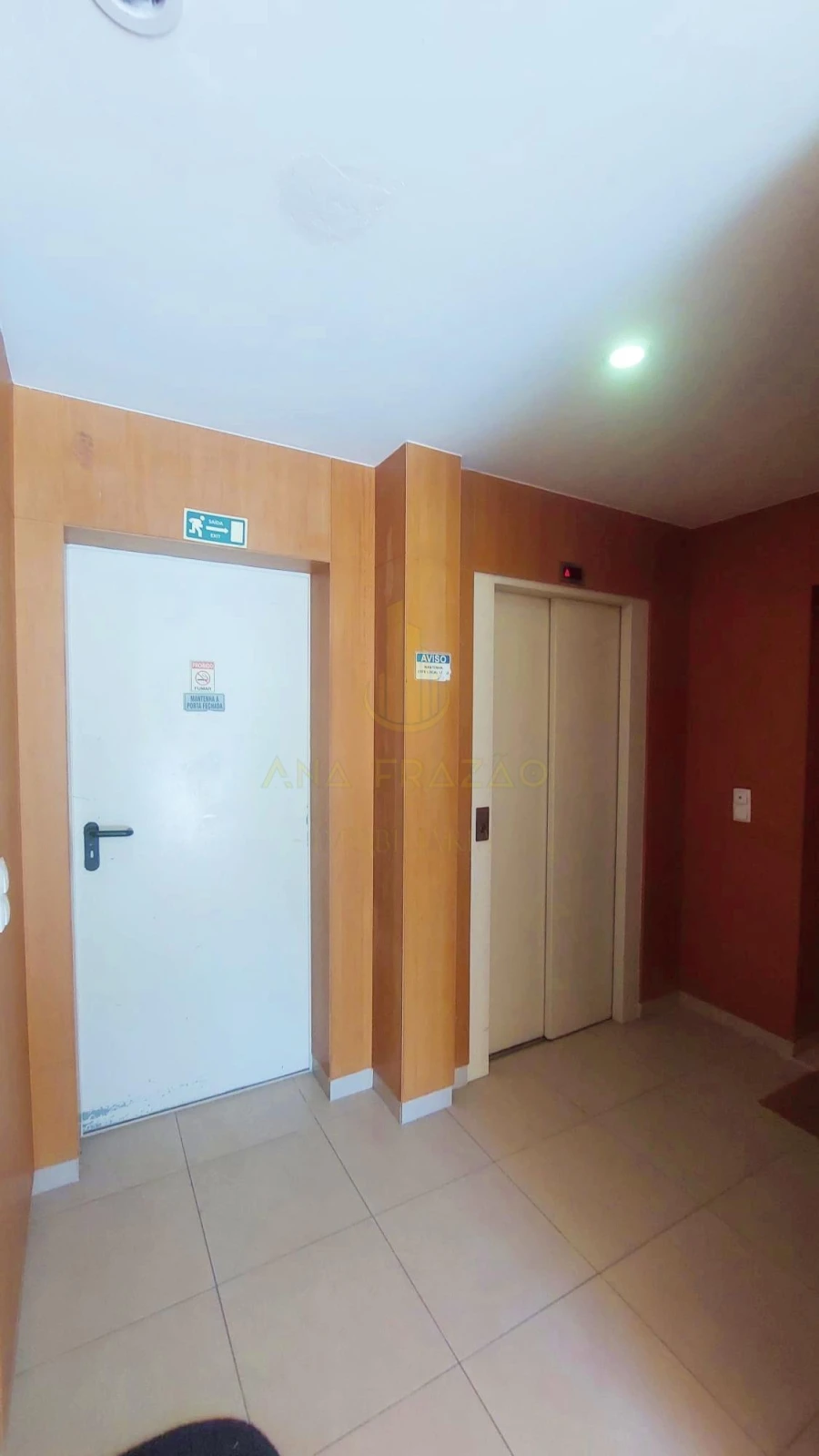 Apartamento T2 para Venda em Camarate, Unhos e Apelação Foto 19