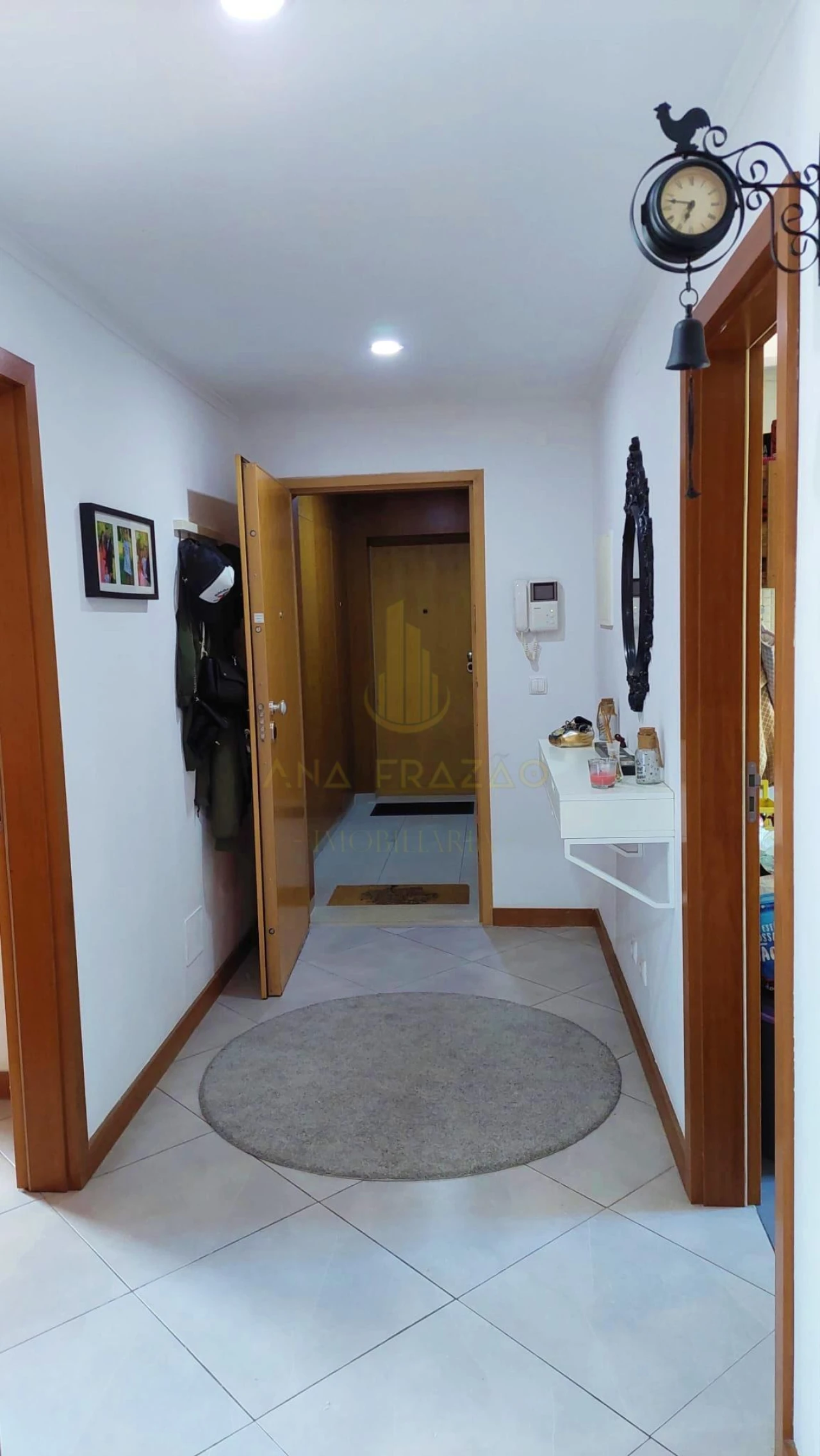 Apartamento T2 para Venda em Camarate, Unhos e Apelação Foto 18