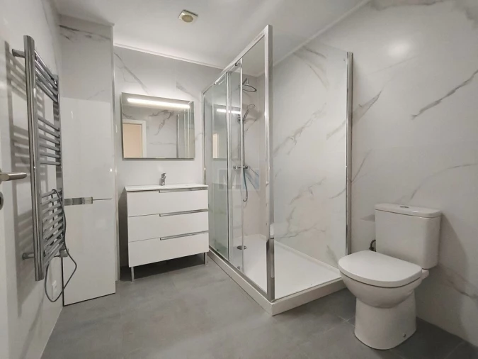 Apartamento T2 para Venda em Santa Clara e Castelo Viegas Foto 11