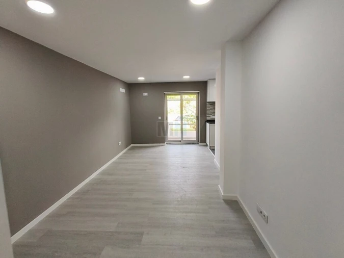 Apartamento T2 para Venda em Santa Clara e Castelo Viegas Foto 6
