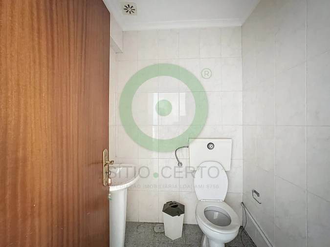 Loja para Arrendamento em Valpaços e Sanfins Foto 5