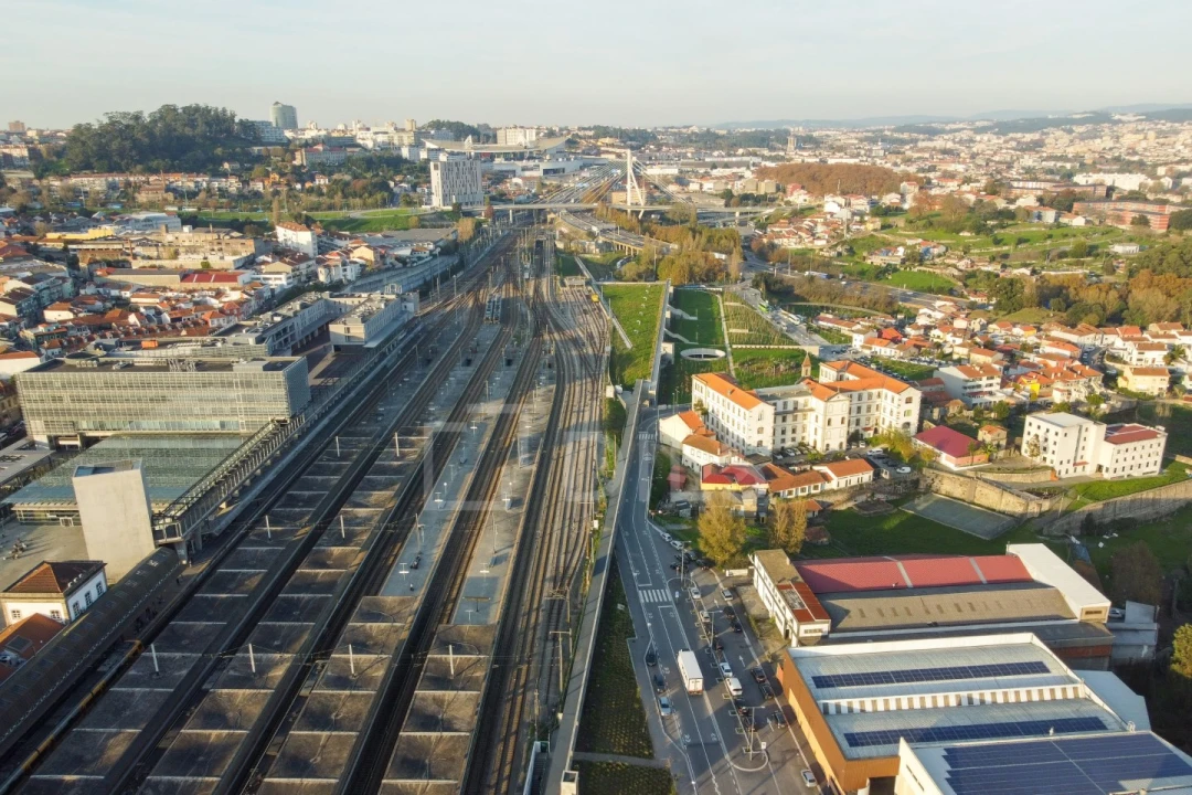 Apartamento T2 para Venda em Campanhã Foto 9