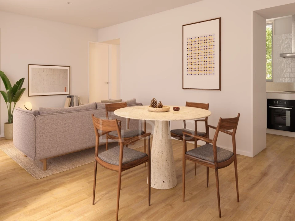 Apartamento T2 para Venda em Campanhã Foto 3
