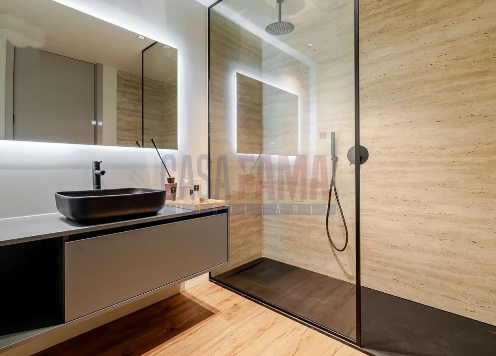 Apartamento T2 para Venda em Gualtar Foto 6