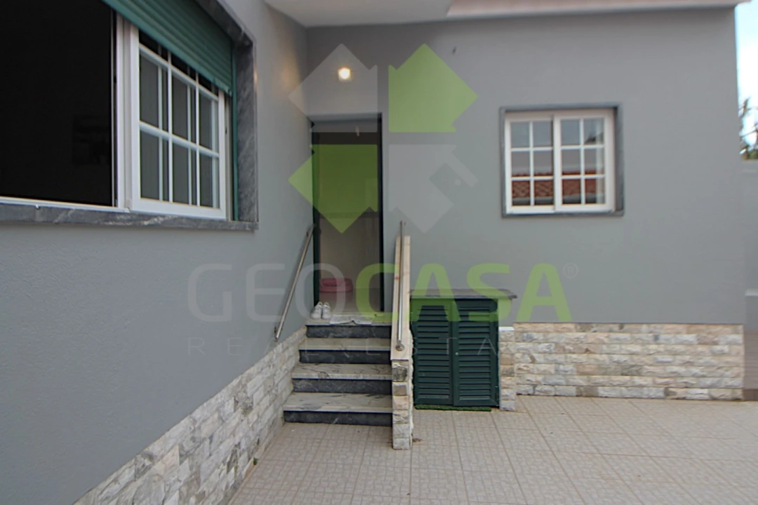 Moradia T4 para Venda em Algueirão-Mem Martins Foto 18