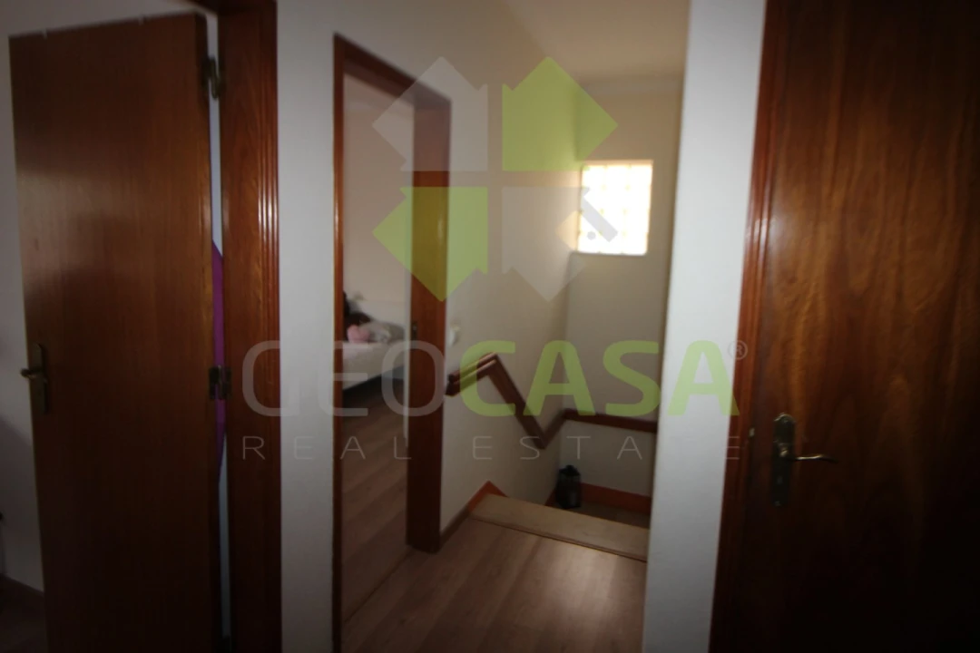 Moradia T4 para Venda em Algueirão-Mem Martins Foto 30