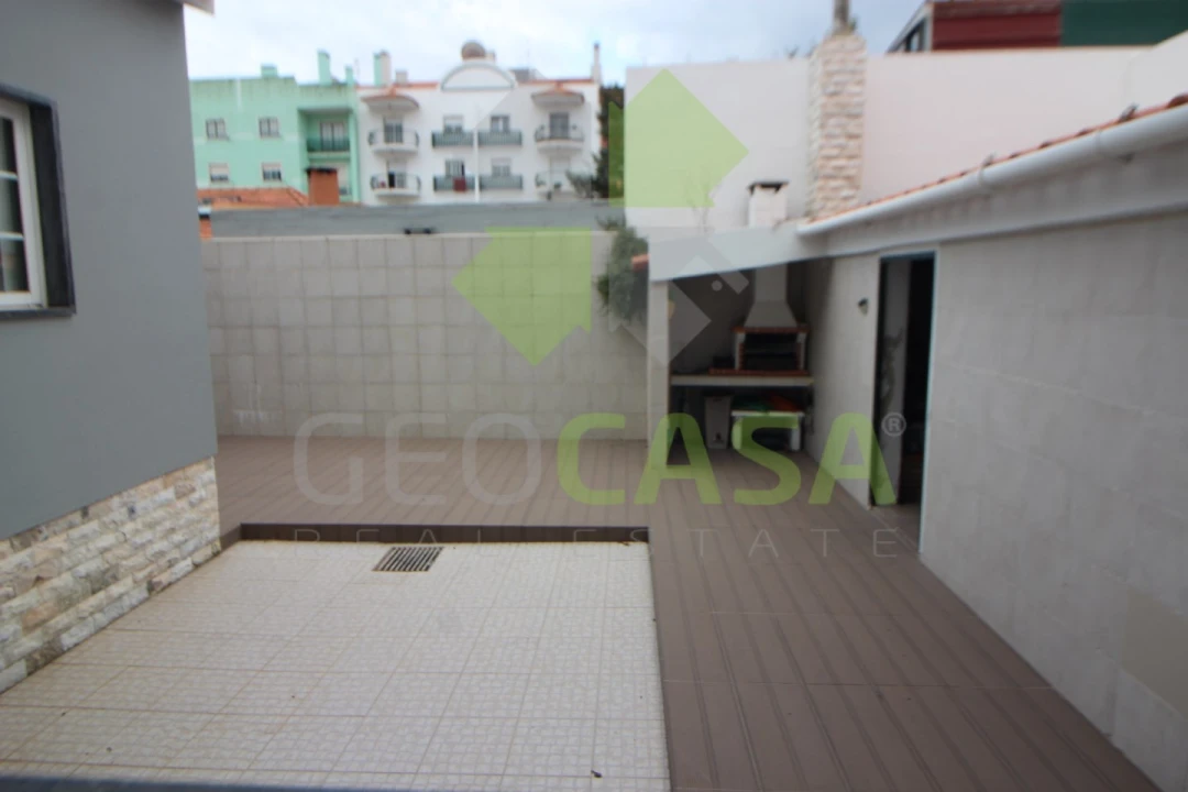 Moradia T4 para Venda em Algueirão-Mem Martins Foto 45