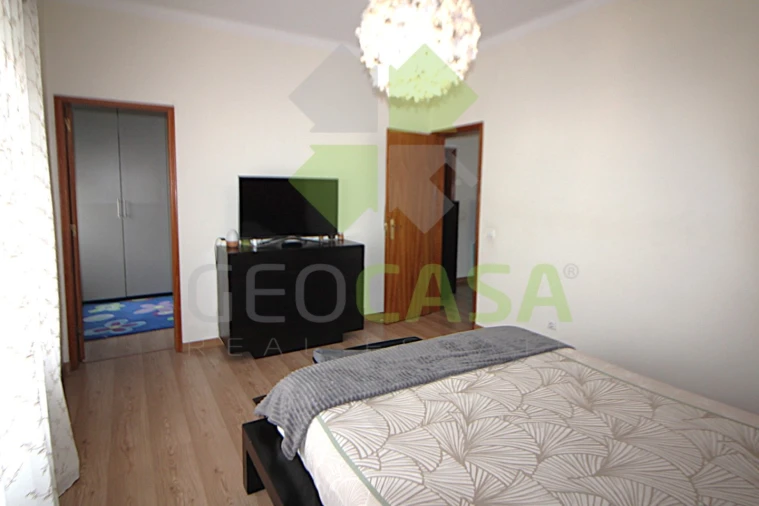 Moradia T4 para Venda em Algueirão-Mem Martins Foto 27