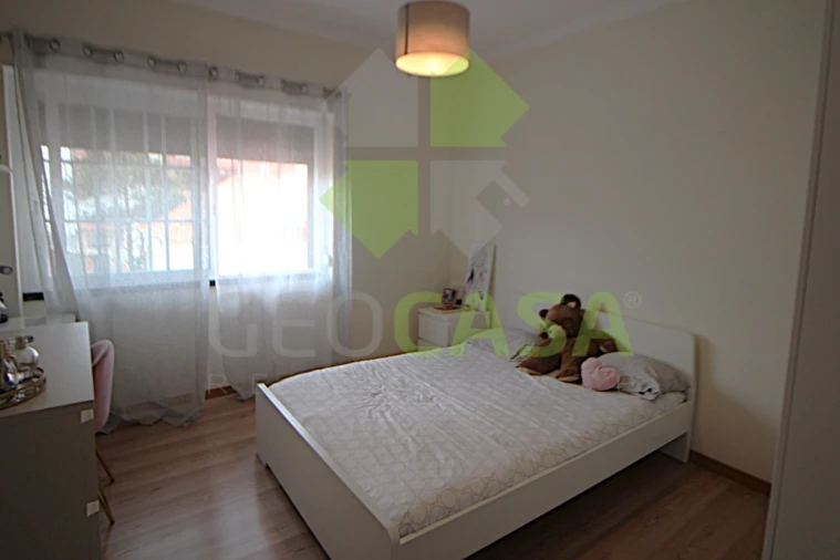 Moradia T4 para Venda em Algueirão-Mem Martins Foto 35