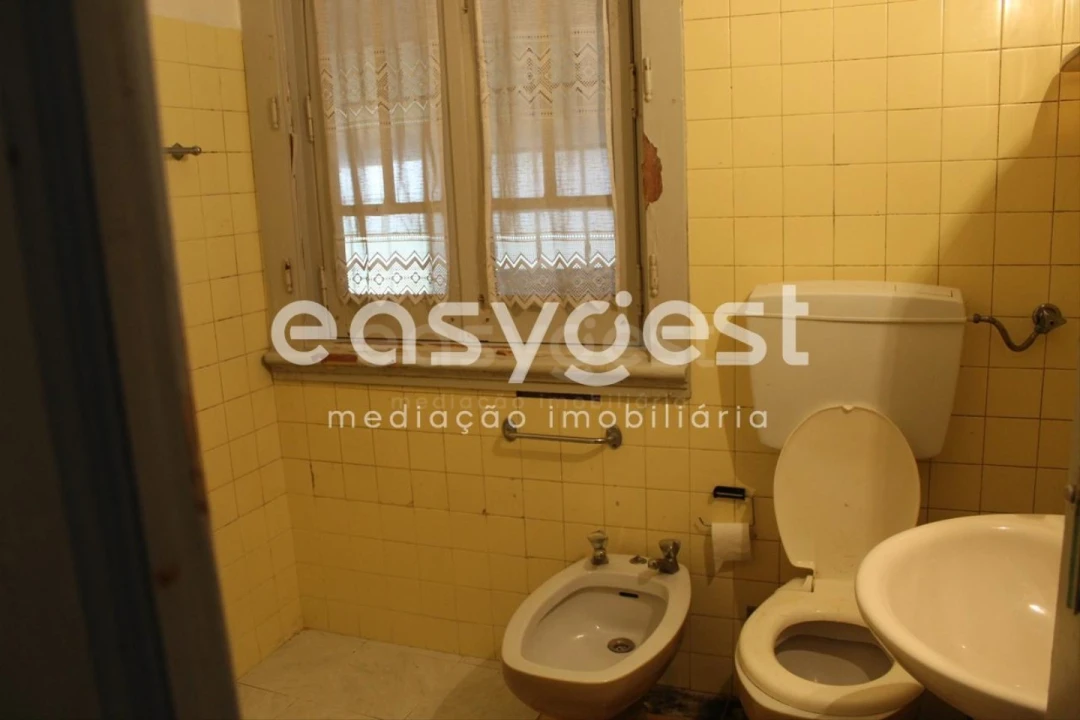 Moradia T3 para Venda em Casais e Alviobeira Foto 10