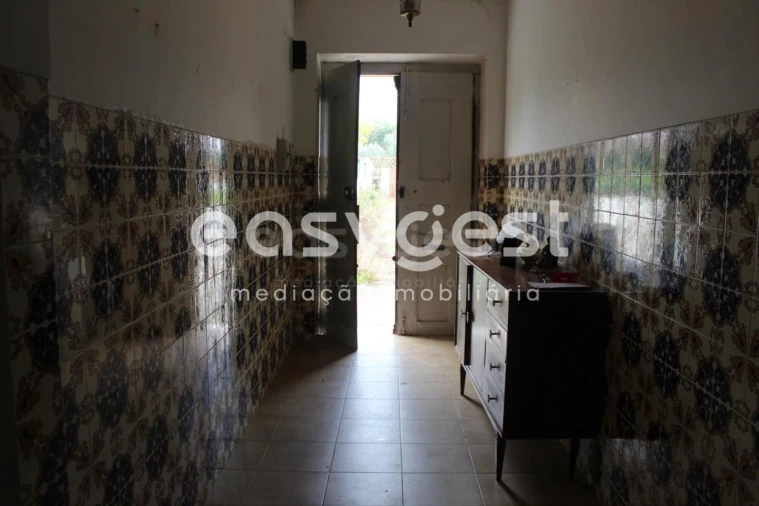 Moradia T3 para Venda em Casais e Alviobeira Foto 13