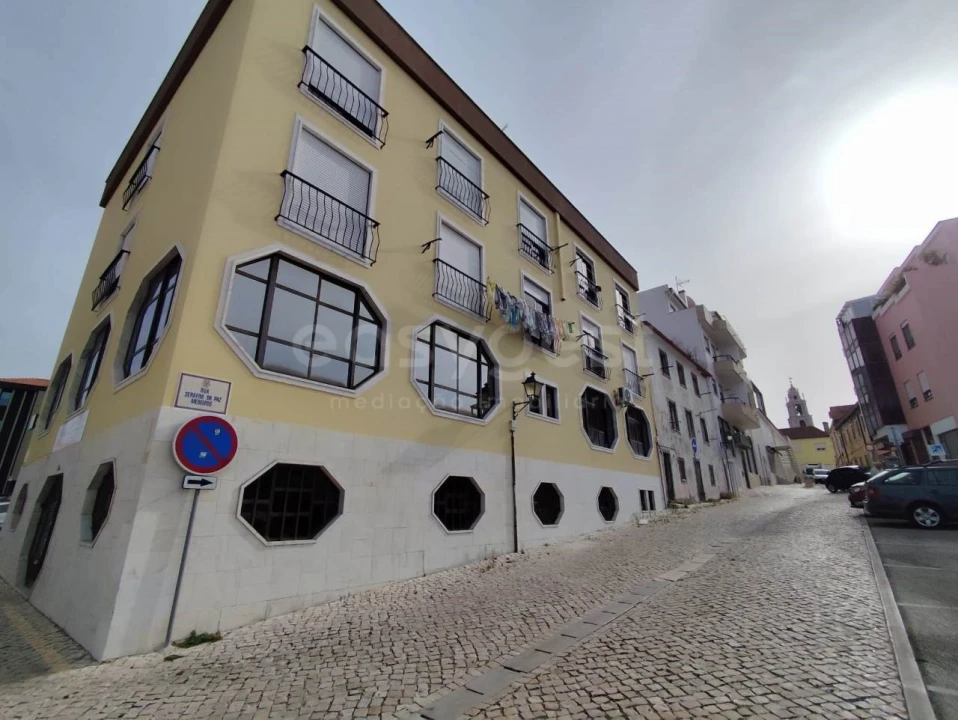 Prédio para Venda em Mafra Foto 4