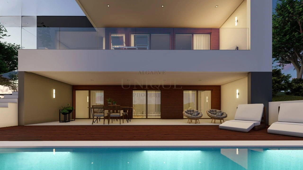 Moradia T3 para Venda em Mexilhoeira Grande Foto 25