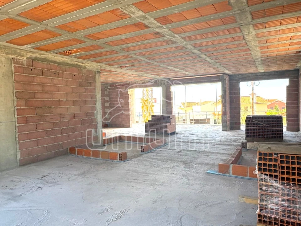 Apartamento T3 para Venda em Vila Nova de Anha Foto 3