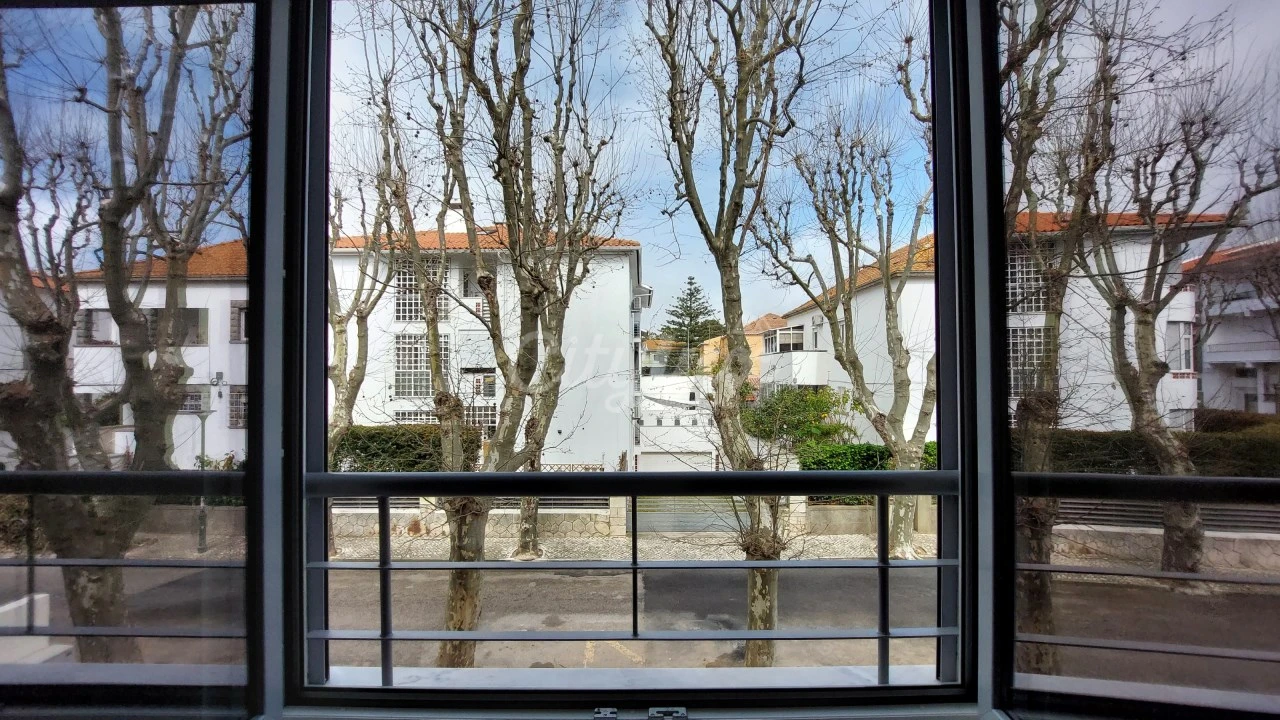 Apartamento T3 para Venda em Carcavelos e Parede Foto 15