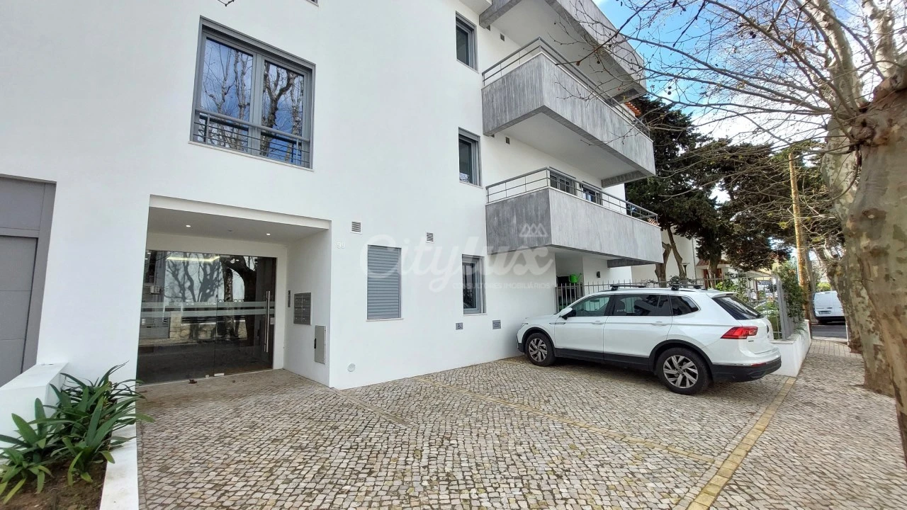 Apartamento T3 para Venda em Carcavelos e Parede Foto 38