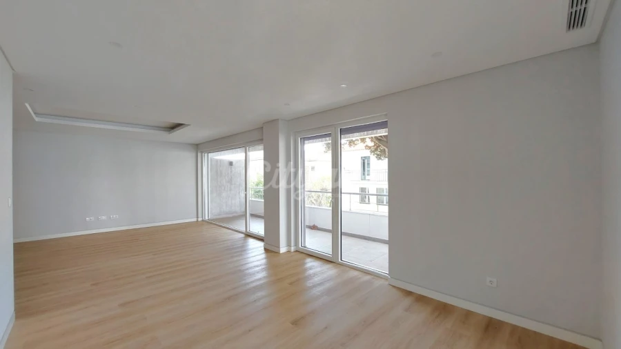 Apartamento T3 para Venda em Carcavelos e Parede Foto 4