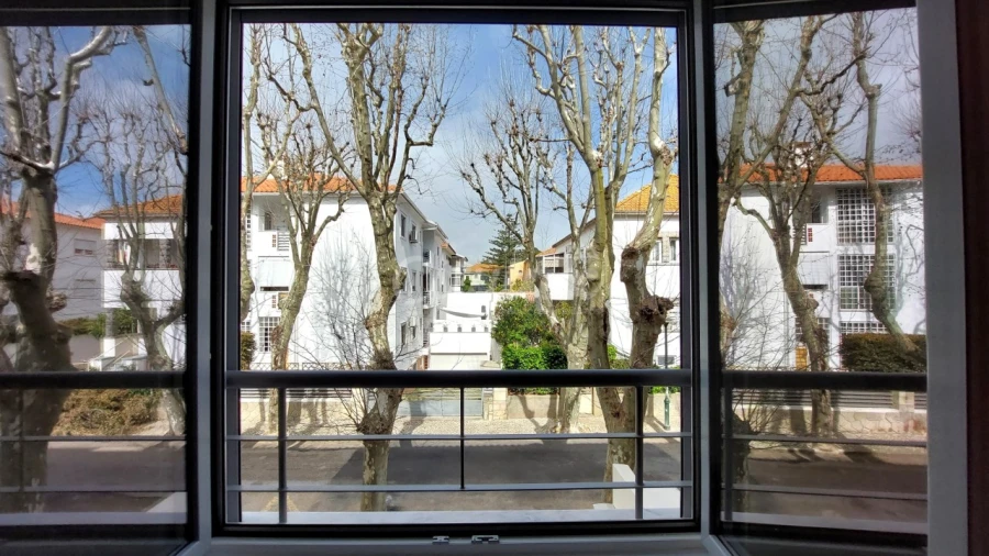 Apartamento T3 para Venda em Carcavelos e Parede Foto 21