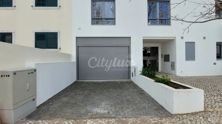 Apartamento T3 para Venda em Carcavelos e Parede Foto 39