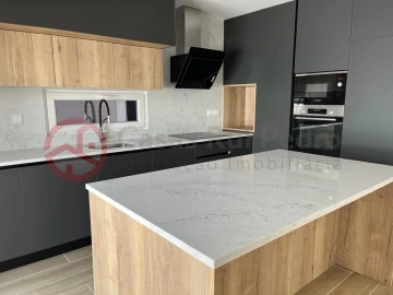 Moradia T4 para Venda em Quinta do Anjo