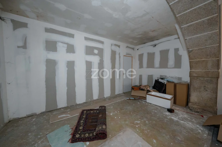 Prédio para Venda em Santa Maria Maior e Monserrate e Meadela Foto 14