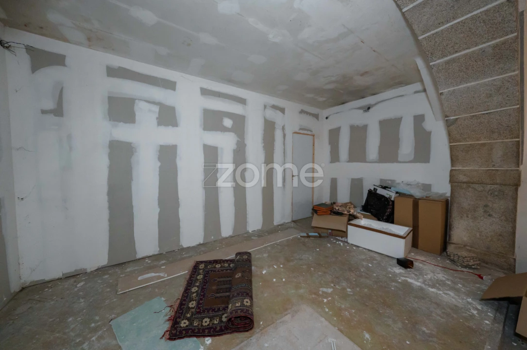 Prédio para Venda em Santa Maria Maior e Monserrate e Meadela Foto 14