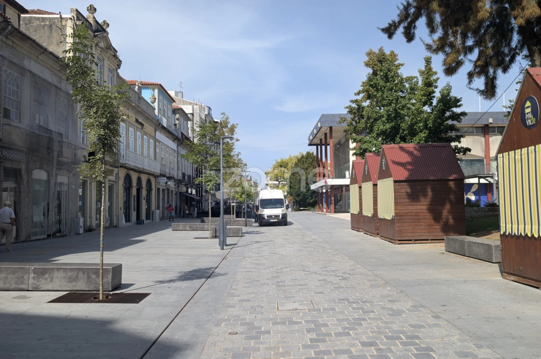 Negócio para Venda em Vila Nova de Famalicão e Calendário Foto 5