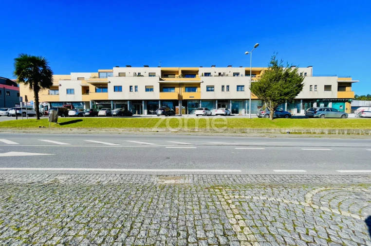 Negócio para Venda em Silveiros e Rio Covo (Santa Eulália) Foto 3