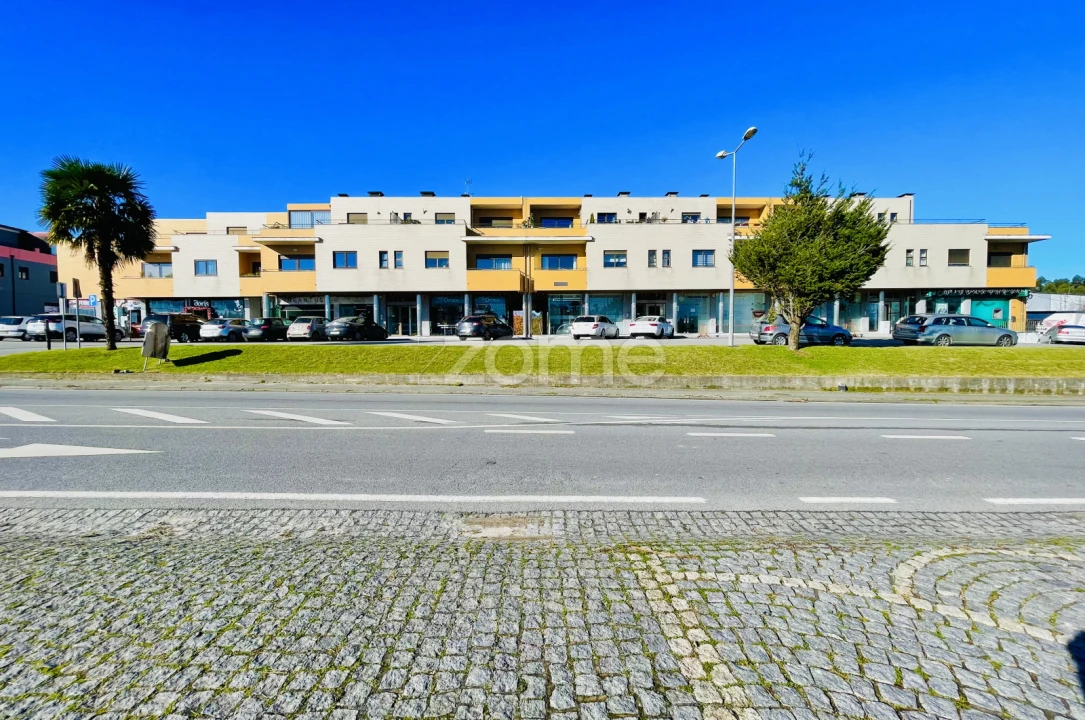 Negócio para Venda em Silveiros e Rio Covo (Santa Eulália) Foto 3