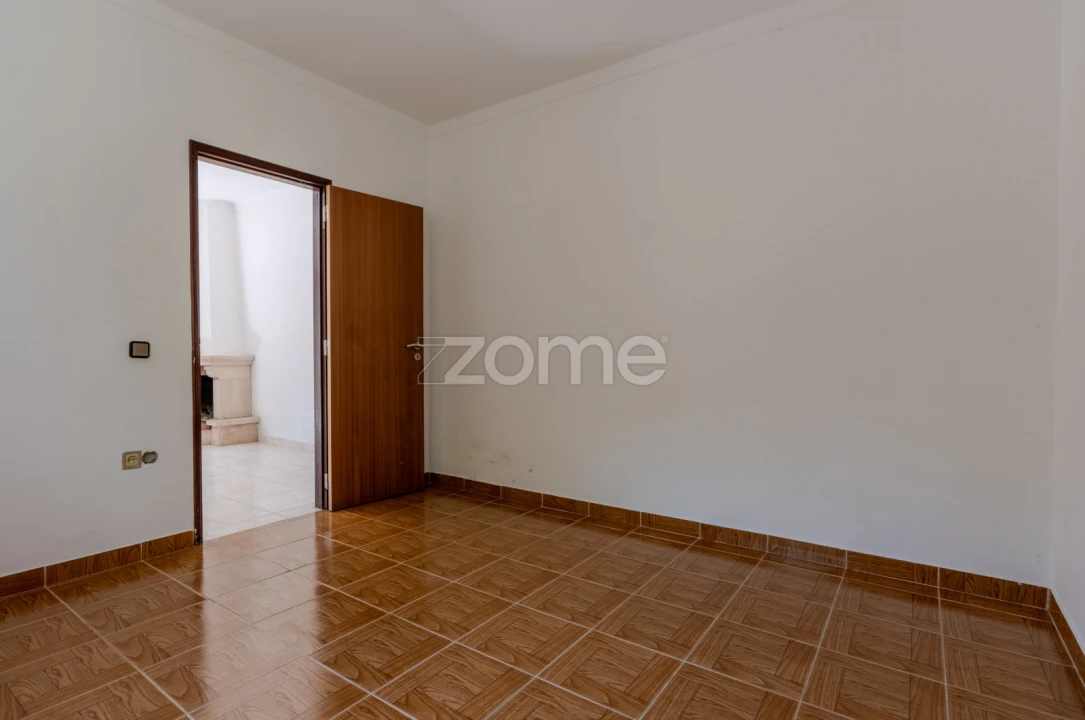 Moradia T3 para Venda em Figueiro do Campo Foto 9