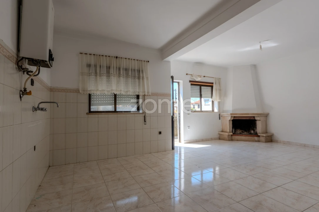 Moradia T3 para Venda em Figueiro do Campo Foto 4