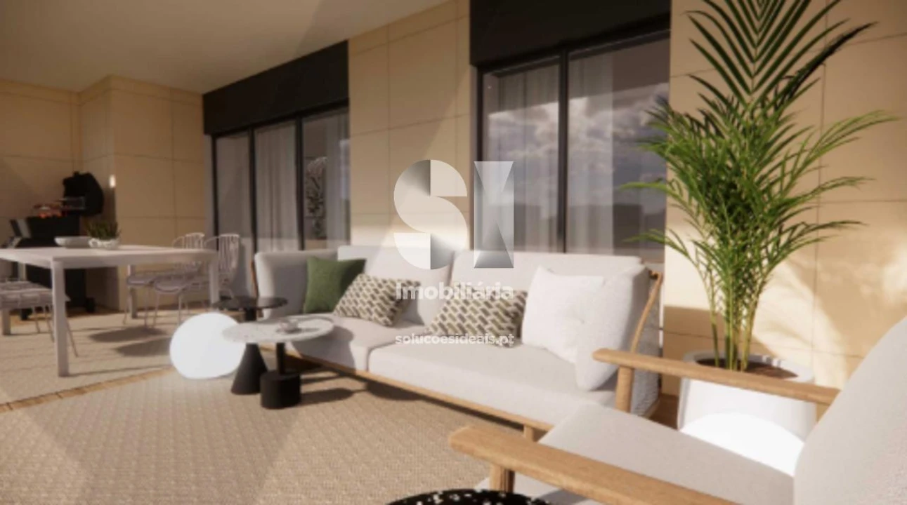 Apartamento T3 para Venda em Santo Antonio dos Olivais Foto 1