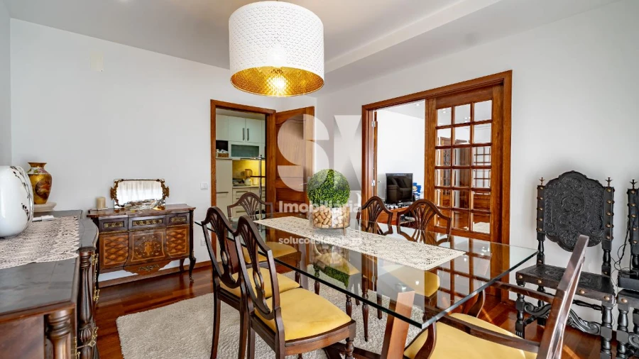 Apartamento T4 para Venda em Santo Antonio dos Olivais Foto 4