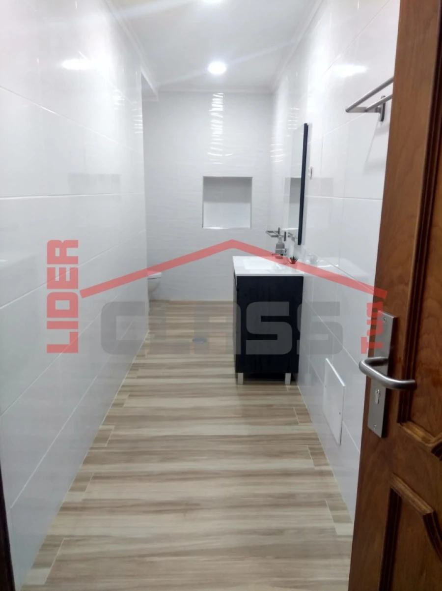 Apartamento T6 para Venda em Mirandela Foto 16