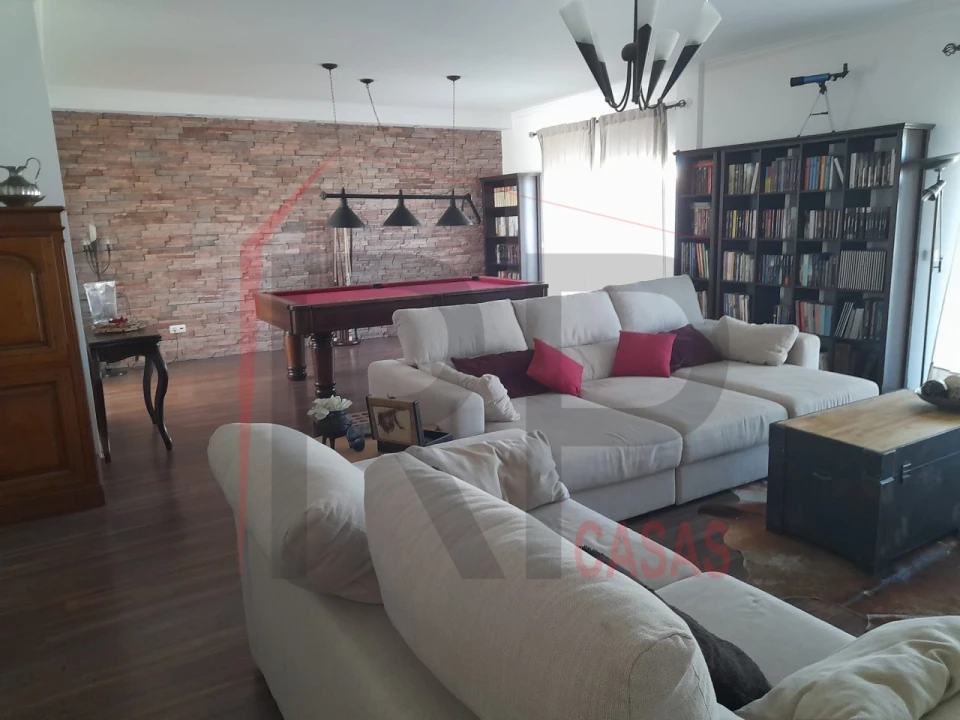 Moradia T4 para Arrendamento em Pinhal Novo Foto 9