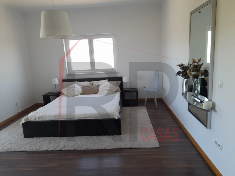 Moradia T4 para Arrendamento em Pinhal Novo Foto 17