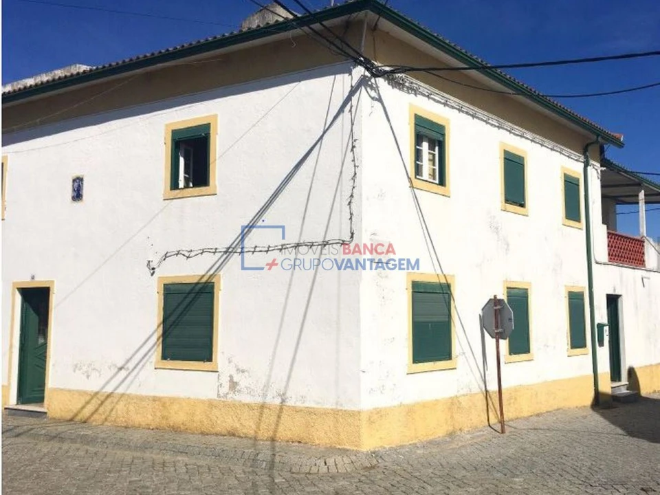 Moradia T4 para Venda em Crato e Mártires, Flor da Rosa e Vale do Peso Foto 3