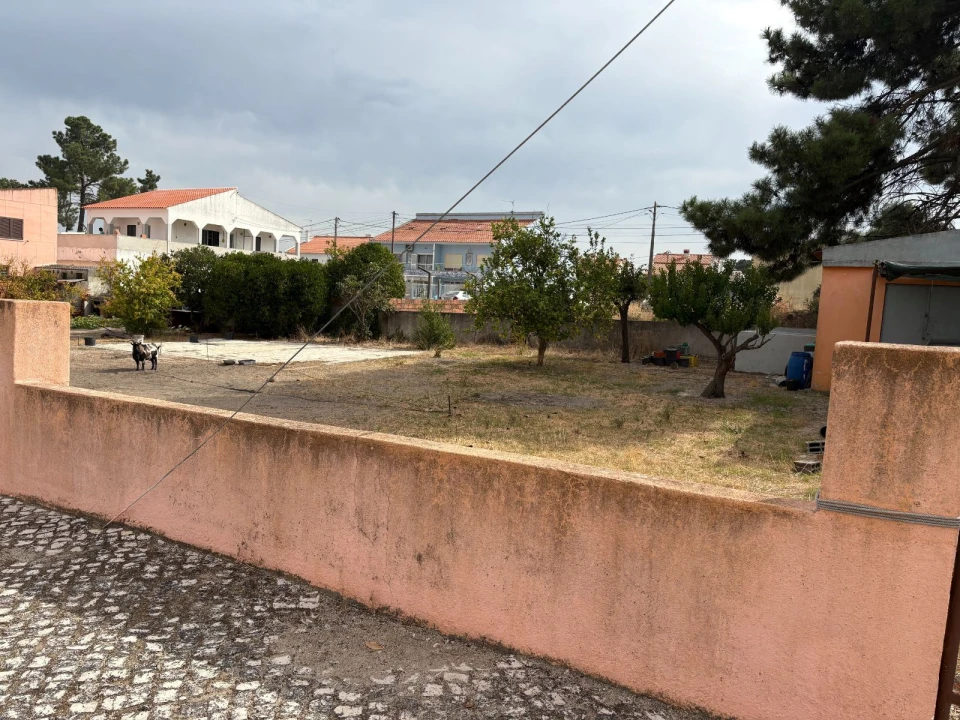 Terreno P/ Prédio para Venda em Quinta do Conde Foto 2