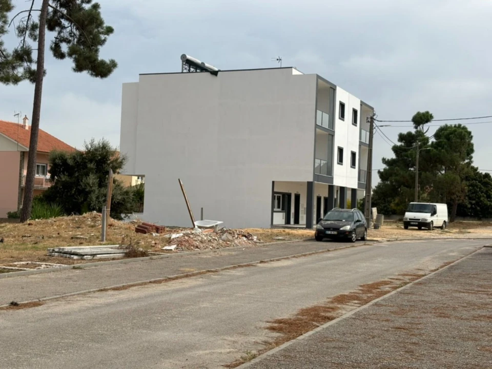 Terreno P/ Prédio para Venda em Quinta do Conde Foto 16
