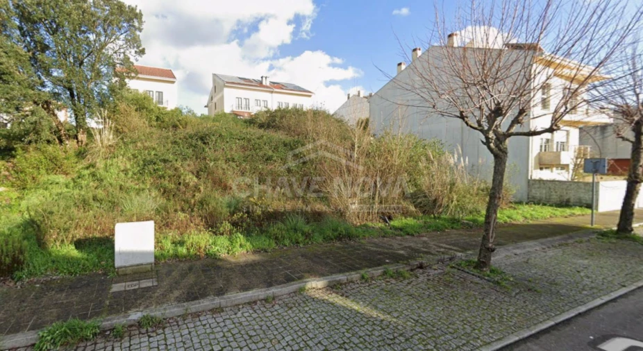 Terreno para Venda em Valongo