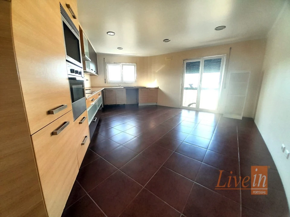 Apartamento T2 para Venda em Malveira e São Miguel de Alcainça Foto 6