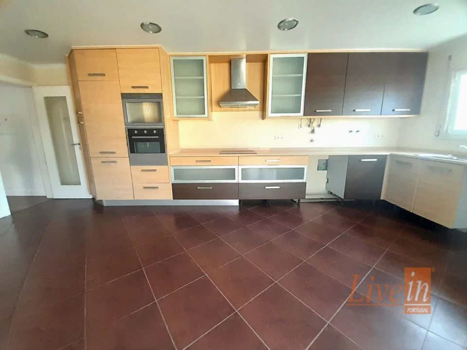 Apartamento T2 para Venda em Malveira e São Miguel de Alcainça Foto 9