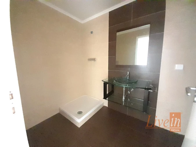 Apartamento T2 para Venda em Malveira e São Miguel de Alcainça Foto 21