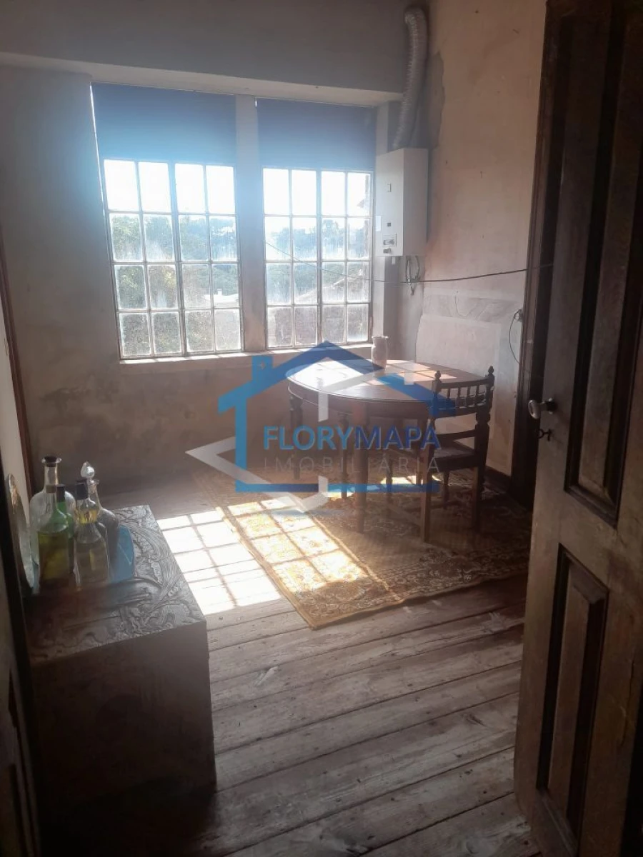 Moradia T5 para Venda em Pussos São Pedro Foto 9