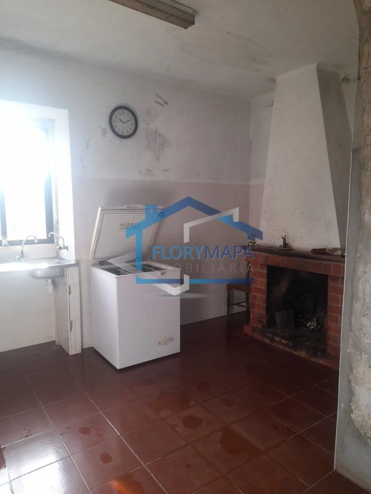 Moradia T5 para Venda em Pussos São Pedro Foto 4