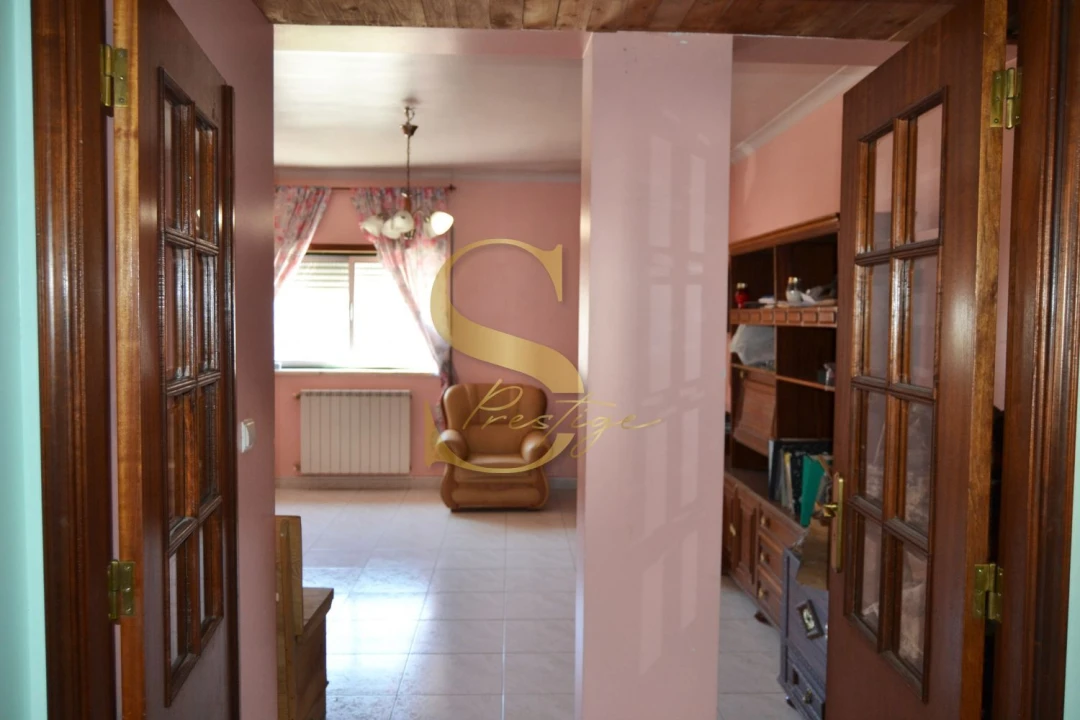 Apartamento T2 para Venda em Pombal Foto 23