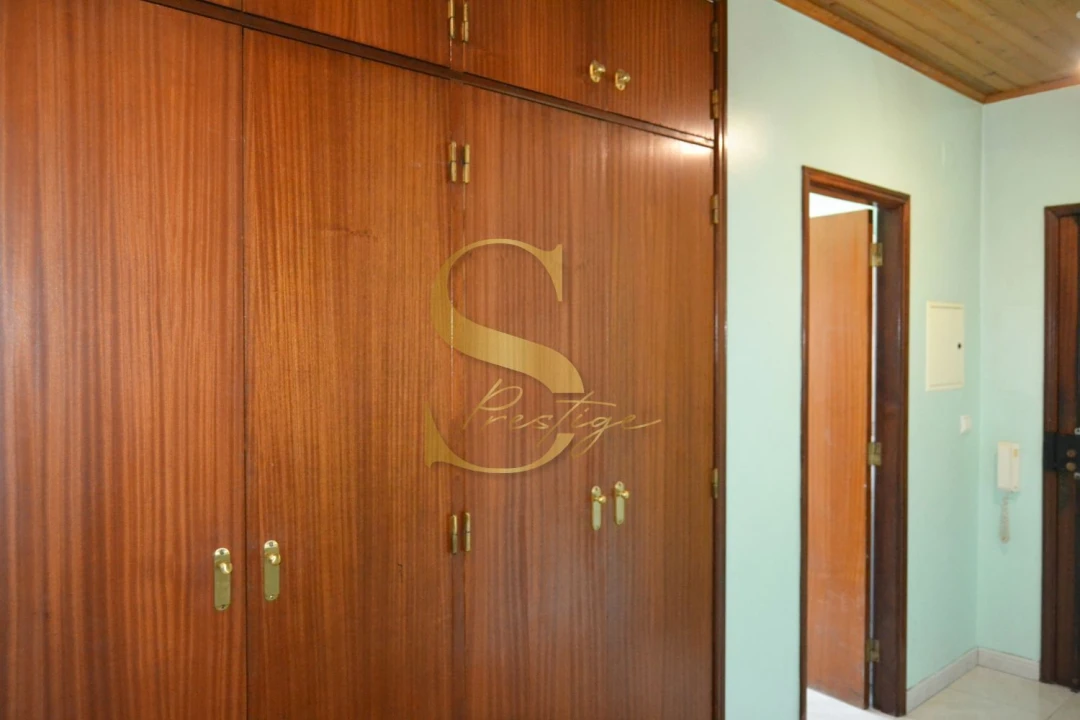 Apartamento T2 para Venda em Pombal Foto 11