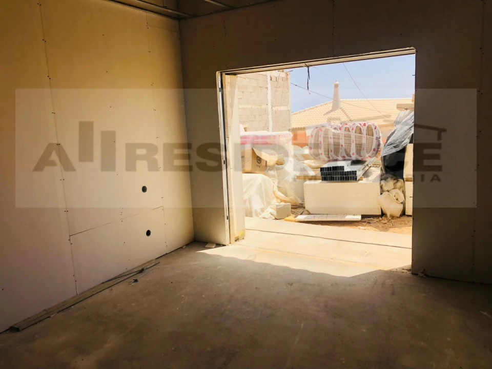 Moradia T3 para Venda em Alcantarilha e Pêra Foto 13