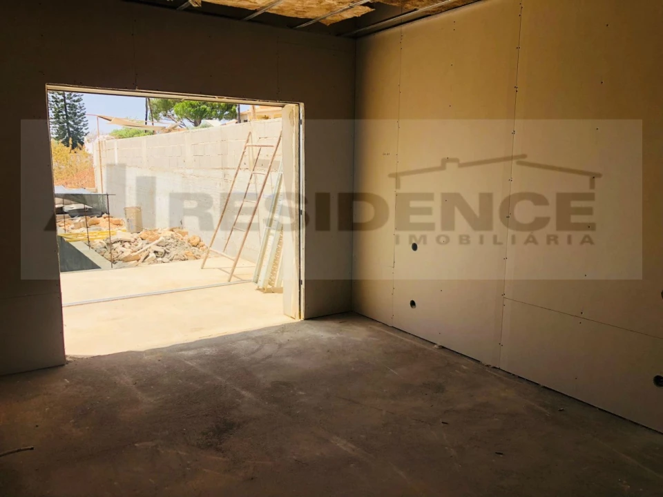 Moradia T3 para Venda em Alcantarilha e Pêra Foto 16